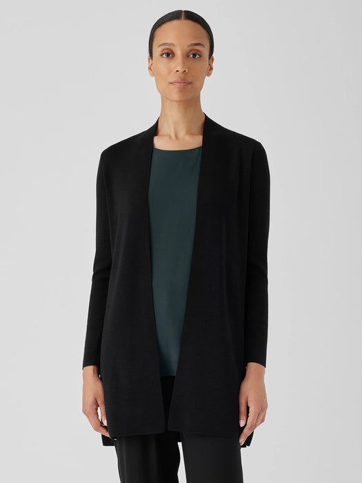 Fine Merino&nbsp;Cardigan in Regenerative Wool