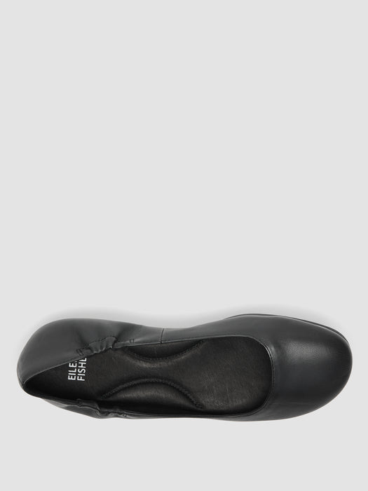 Fosse Leather Ballet Flat