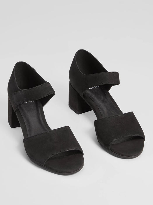 Fey Tumbled Nubuck Leather&nbsp;Sandal