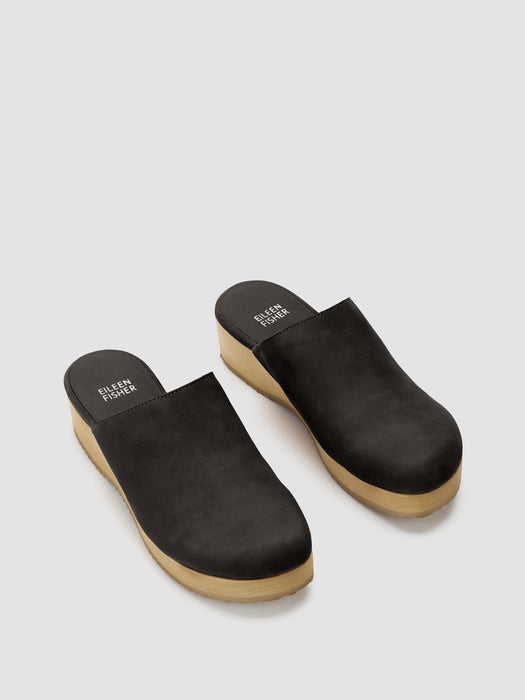 Smooth Leather Clog